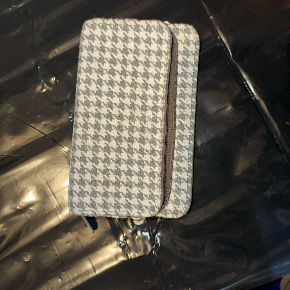Thirty one wallet